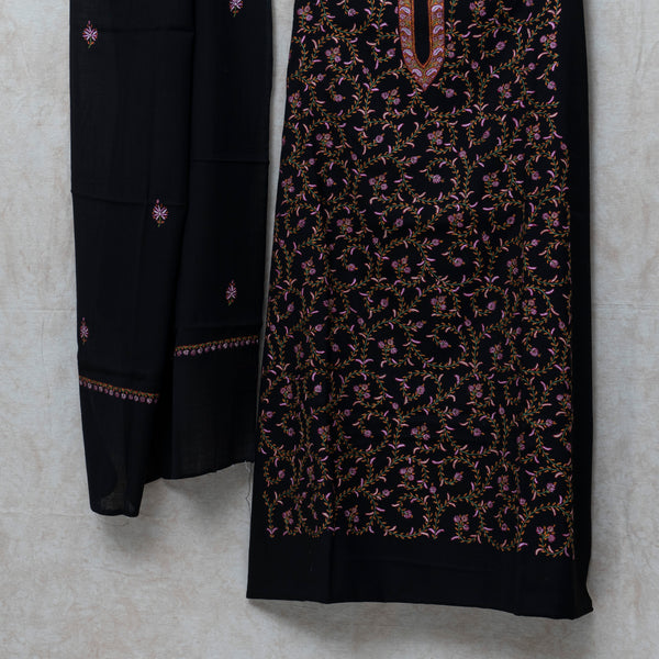 Black Kashmiri Sozni Hand Embroidered Woollen Kurta & Bottom Fabric With Sozni Embroidery Wollen Stole