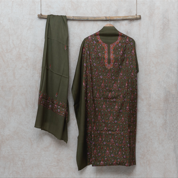 Green Kashmiri Sozni Hand Embroidered Woollen Kurta & Bottom Fabric With Sozni Embroidery Wollen Stole
