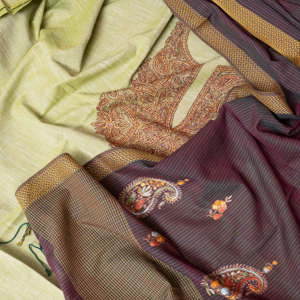 Kashmiri Kaarigari's Zari Poshak