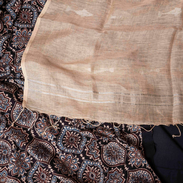 Ajrakh Elegance Handloom Ensemble