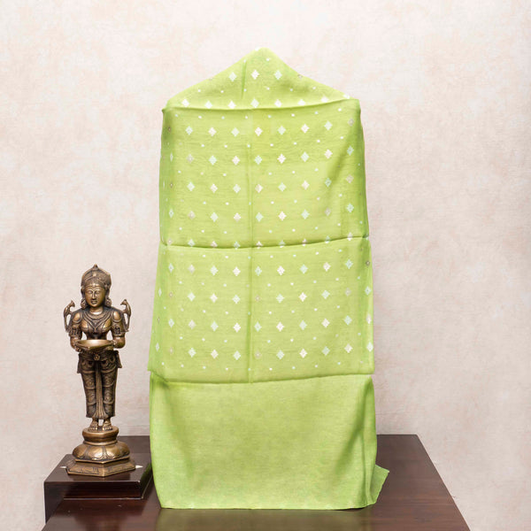 Surkh Aur Kaala Silk Poshak