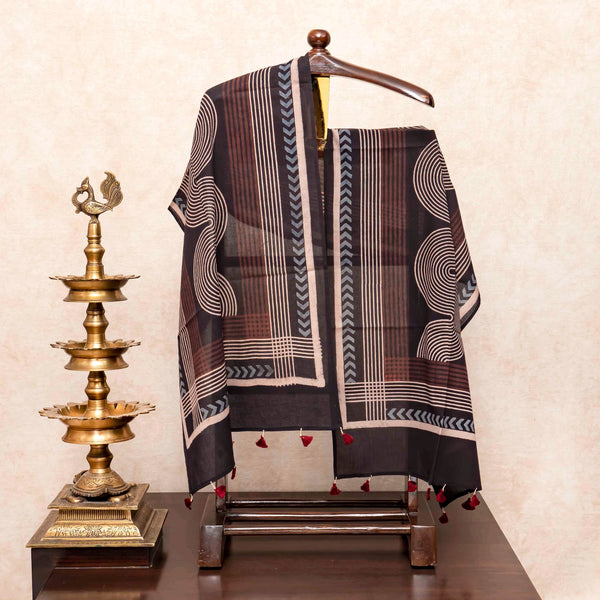 Cotton Kurta Fabric With Ajrakh Hand Block & Cotton Stole With Ajrakh Hand Block