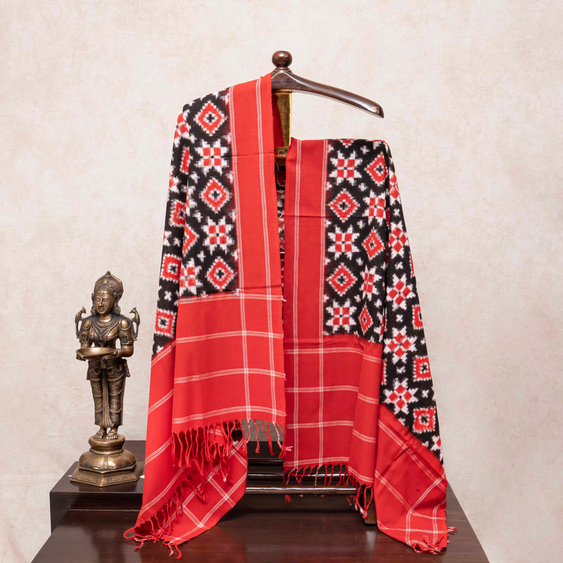 Ikkat Cotton's Laal-Kaala Shaan