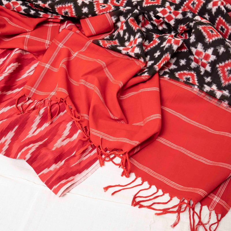 Ikkat Cotton's Laal-Kaala Shaan