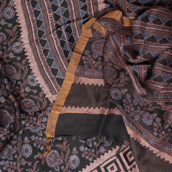 Ajrakh Roop-Rang Elegance