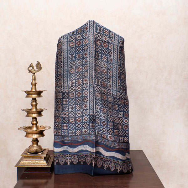 Ajrakh Ruhaniyat Linen Silk Set