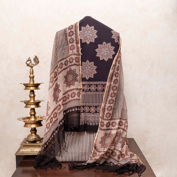 Ajrakh's Tribal Star Weave
