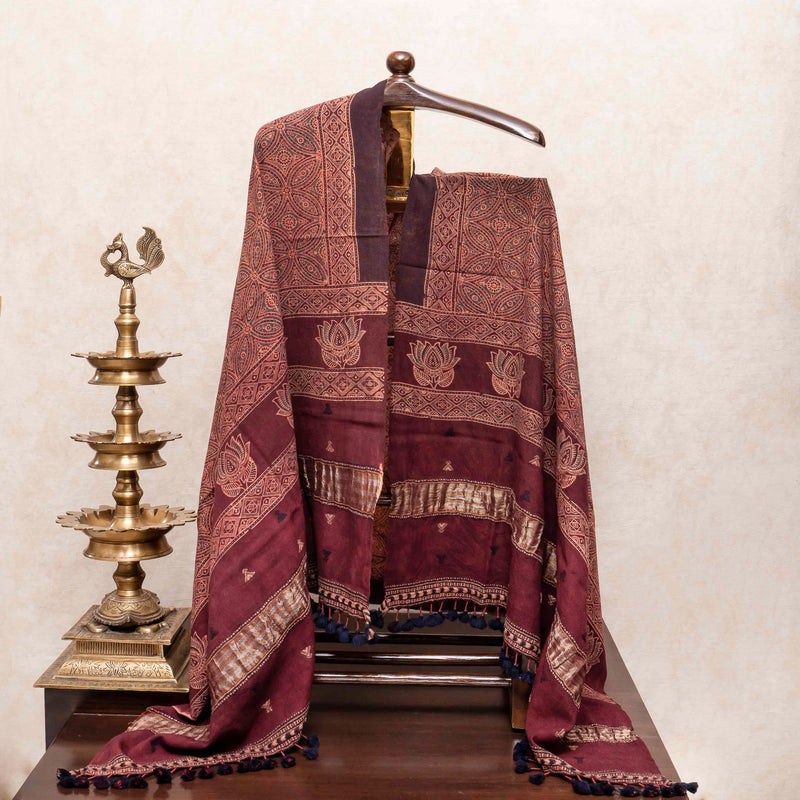 Ajrakh Sanskriti Handcrafted Wool Shawl