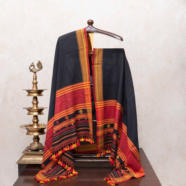 Elegant Handloom Cotton Kutchi Weave Suit Set – Rust Orange & Black Harmony