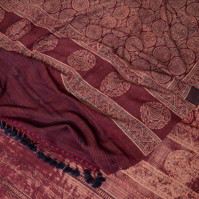 Raag-e-Ajrakh Woollen Elegance