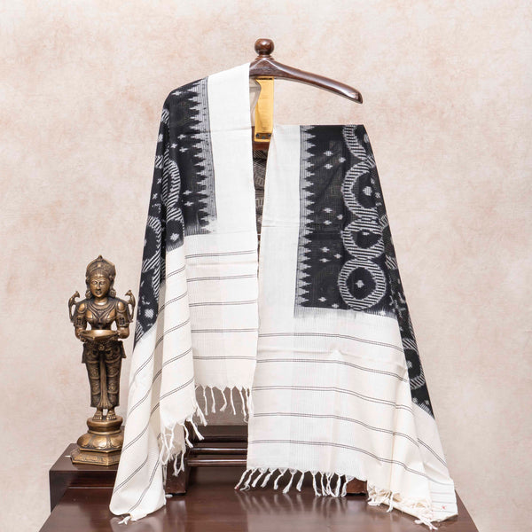 Ikkat's Uzbek Cotton Handloom Vastra