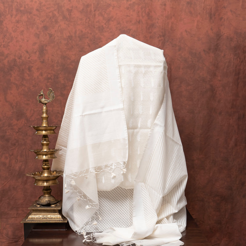Handwoven Muslin Cotton Jamdani Suit - Off White