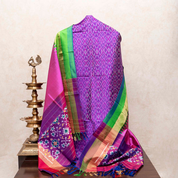 Vibrant Pochampalli Ikkat Elegance