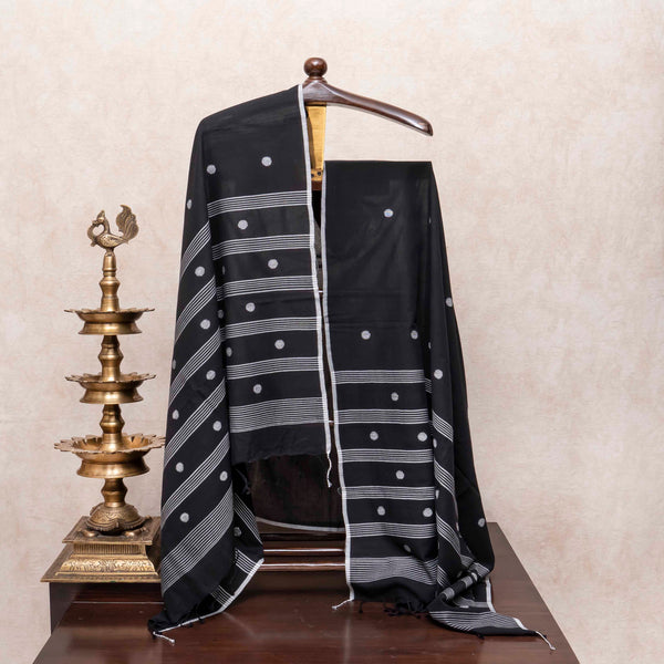 Noor-e-Kala Handloom Charm