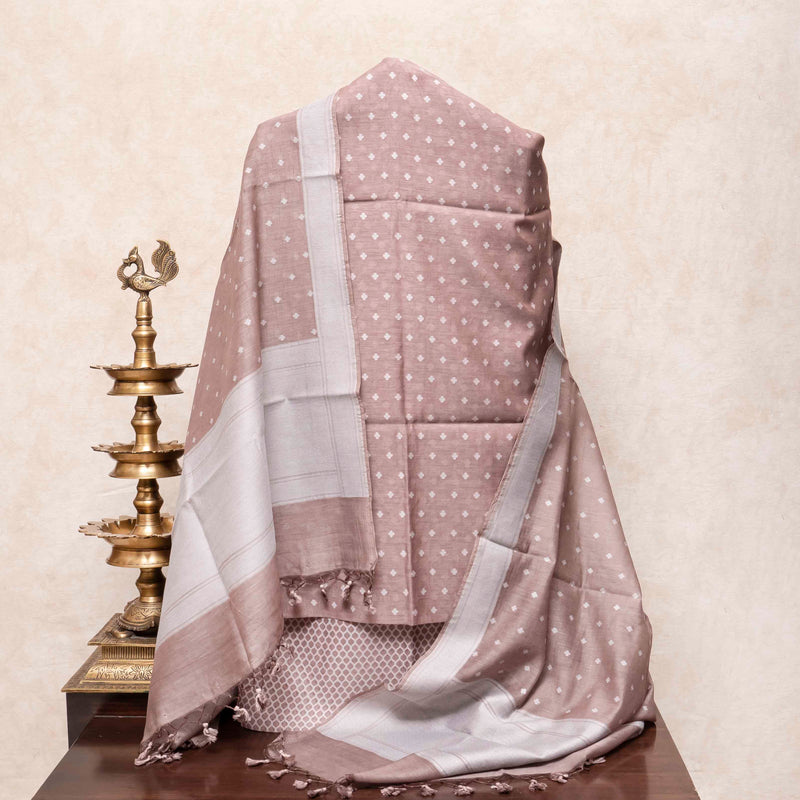 Bhoora Taar-Kaam Nazakat Vastra