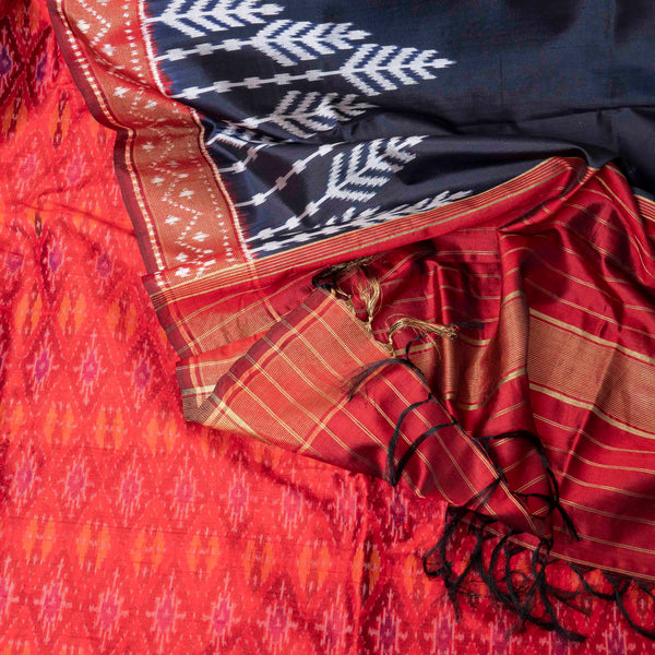 Fiery Elegance Handloom Ikkat Raw Silk Kurta & Pochampally Mulberry Silk Dupatta Set