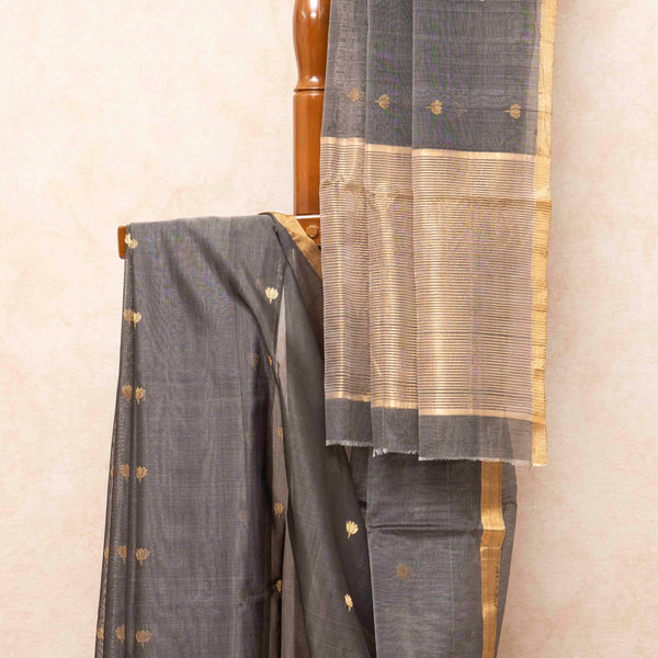 Handloom Chanderi Saree With Lotus Motif & Zari Border