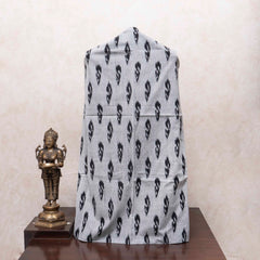 Shwet-Kaala Ruhaniyat – Handloom Ikkat Elegance