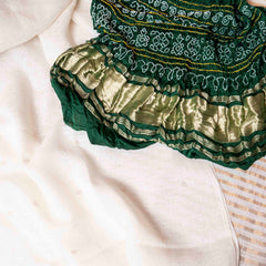 Bandhani Baag Jamdani Charm