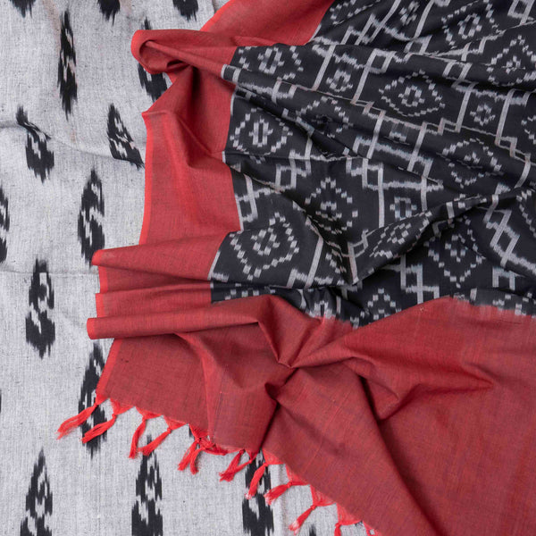Shwet-Kaala Ruhaniyat – Handloom Ikkat Elegance