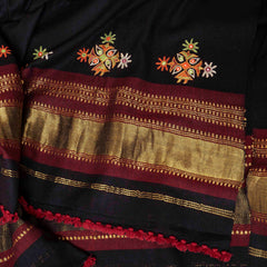 Noor-e-Kutch Handcrafted Woollen Shawl
