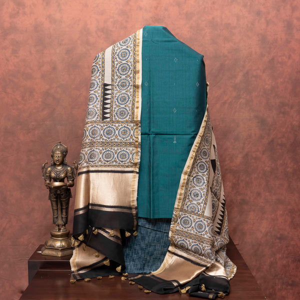 Tejalika – Handloom Cotton & Ajrakh Chanderi Grace