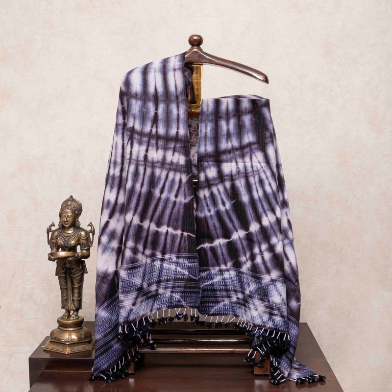 Neelrang Nazaakat: The Shibori Symphony Stole