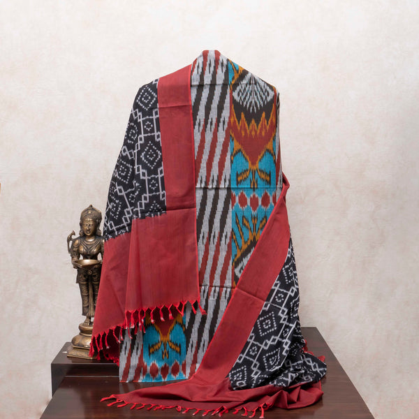 Kaala Gulnaar – Uzbek Ikkat Handloom Splendour