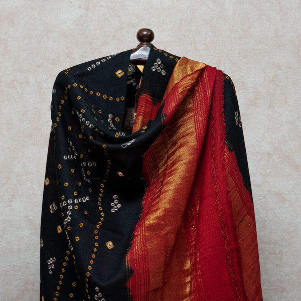 Handwoven Woollen Bandhini Shawl With Zari Border