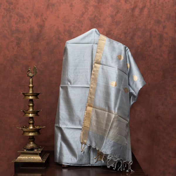 Handloom Pure Pattu Silk Gray Kurta Fabric And Dupatta With Kadwa Buta