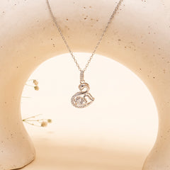 925 Silver - Swan Pendant (Solitaire in the centre)